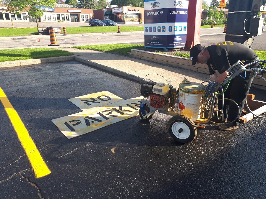 Parking lot line painting