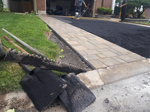 Interlock and paving