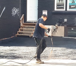 Commercial asphalt sealer